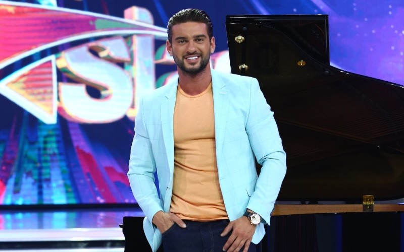 Dorian Popa și-a tăiat limba pe jumătate, la saltelele gonflabile
