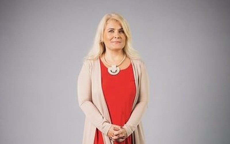 Liana Stanciu revine la TVR 3 un nou sezon „Arte, carte şi capricii”